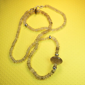 Colar com quartzos rutilados em prata