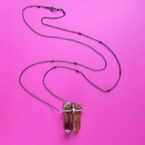 Pingente com 2 green golds em corrente de prata oxidada