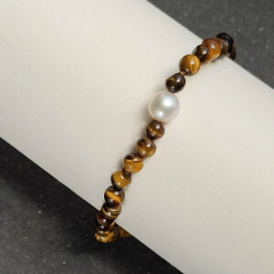 Pulseira com olho de tigre e pérola em prata